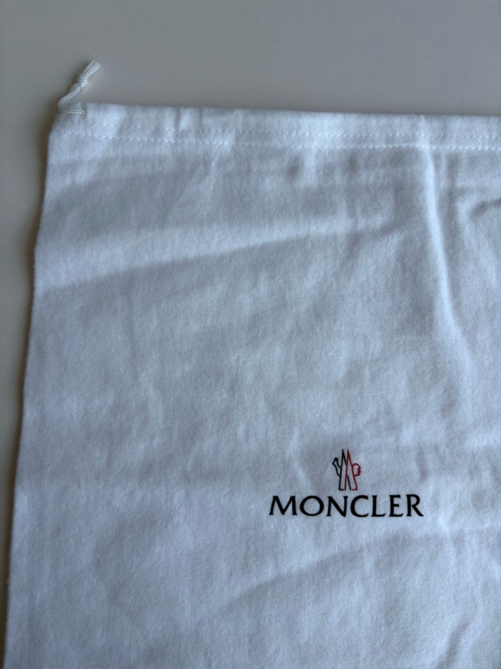 Moncler White Logo Drawstring Pouch - Picture 2 of 6
